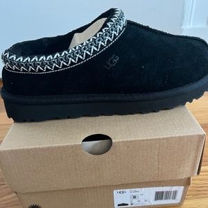 Ugg women’s Tasman slipper